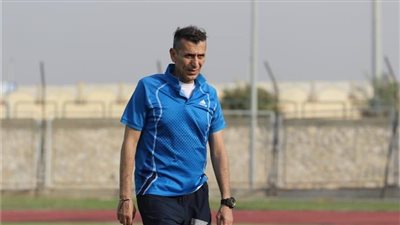 جماهير الإسماعيلي تحتفي بسعفان الصغير بعد انضمامه للجهاز الفني لمنتخب مصر 