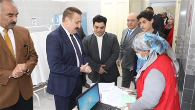 محافظ المنوفية يدشن حملة الكشف فيروس سي لطلاب المدارس