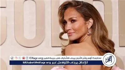 آراء المشاهير حول رومانسية الرجل وهل هذه الصفة للشخص الضعيف؟ (تقرير) 