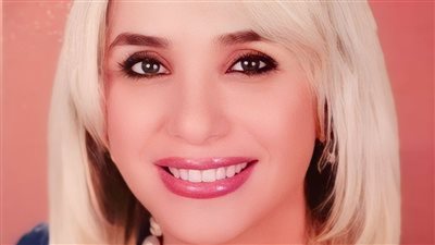 وزيرة الثقافة تصدر قرارا بندب الدكتورة لمياء زايد رئيسًا 