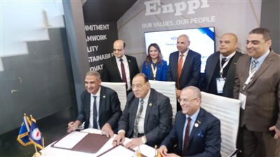 توقيع تفاقية تعاون مع شركة انبى للبترول وشركة أنابيب البترول لإنشاء وحدة غاز حيوى بقويسنا