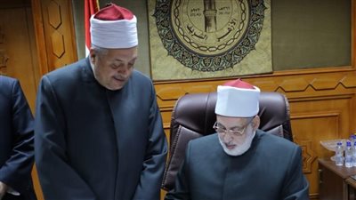 وكيل الأزهر يعتمد نتيجة الفصل الدراسي الأول للشهادتين الابتدائية والإعدادية لـ‏«أبناؤنا في الخارج»