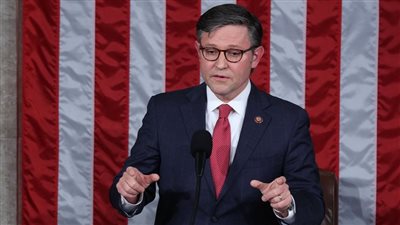 البيت الأبيض يتهم “جونسون” بمساعدة إيران وروسيا