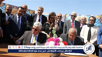 وزير التعليم العالي يضع حجر الأساس لمشروع أرض الجامعات المصرية بالوادي الجديد