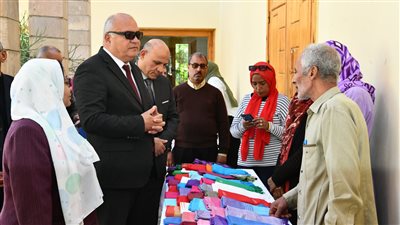 محافظ قنا يفتتح معرض أيادي مصر للصناعات الحرفية والتراثية بمعبد دندرة
