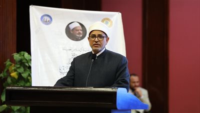 رئيس جامعة الأزهر يدعو لتأسيس هيئة تتولى تسجيل وتخليد مآثر أعلام الأزهر