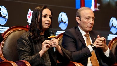 مايا مرسي تشارك في ندوة 