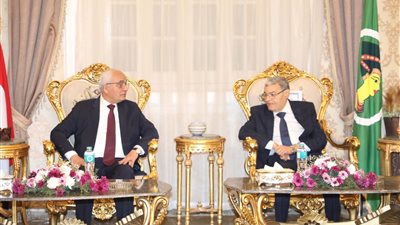 وزير التعليم يواصل جولاته التفقدية بزيارة محافظة المنيا 