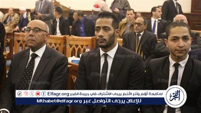 محمد رمضان يصل عزاء منير ثابت لمواساة علاء وجمال مبارك 