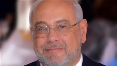 طلقها دون علمها.. تفاصيل الحكم بإلزام ورثة رجل الأعمال أحمد بهجت بدفع مليون دولار لطليقته (خاص)