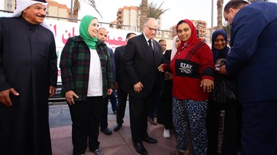 وزيرة التضامن تطلق قوافل الخير لدعم الأسر الأولى بالرعاية 