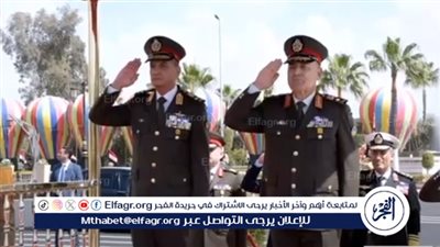 شاهد.. السيسي ينيب وزير الدفاع لوضع إكليل من الزهور على النصب التذكاري لشهداء القوات المسلحة