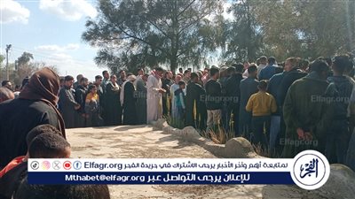 تشييع جثمان سيدة ذبحت علي يد زوجها أمام أطفالهما في البحيرة (صور)