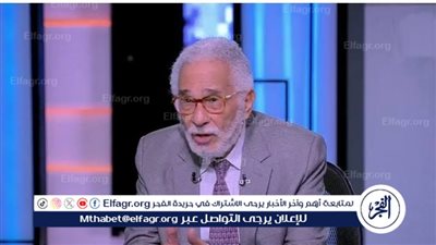 نجل عبدالرحمن أبو زهرة: والدي لم يصاب بمرض آلزهايمر ويرفض التحدث
