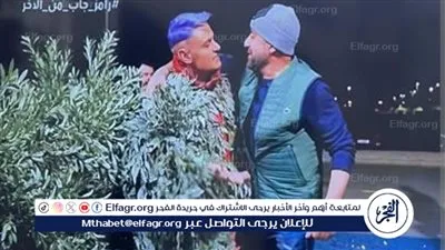 أحمد السقا يفسد ديكور برنامج 
