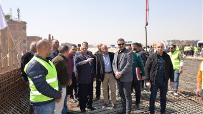 وزير النقل: تكثيف الأعمال بمشروع الأتوبيس الترددي BRT