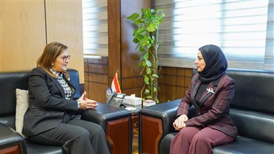 وزيرة التخطيط تستقبل سفيرة البحرين في القاهرة