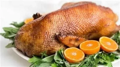 لسفرة رمضان اللذيذة والمميزة.. تعلم طريقة إعداد بط بالبرتقال الشهي 