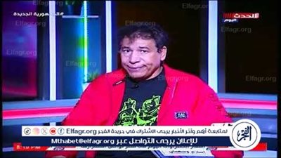 الشاعر إسلام خليل يهاجم مطربي الفن الشعبي: اللي اختشوا ماتوا