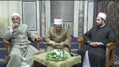 الملتقى الفقهي بالجامع الأزهر يبين مبطلات الصيام والأمور التي لا تفطر