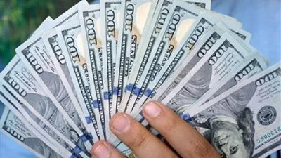 أسعار الدولار اليوم بالبنوك بعد كسر مستويات 48 جنيها 