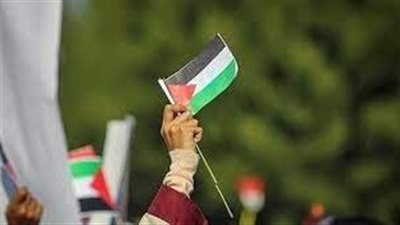 4 فصائل فلسطينية ترفض قرار عباس تشكيل حكومة جديدة