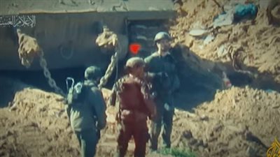 شاهد| صور تظهر تتبع القسام لتحركات ضابط إسرائيلي قبل قنصه