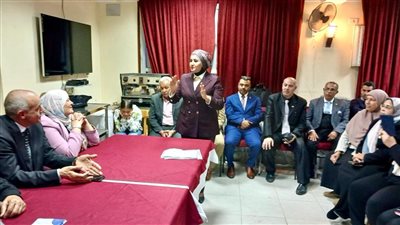 مديرة الشهيدة عبد المنعم رياض الثانوية العسكرية رائد عام مثالي