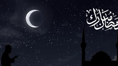 شاهد|دعاء مؤثر لإمام الحرم المكي في ليلة 12 رمضان خلال صلاة التراويح