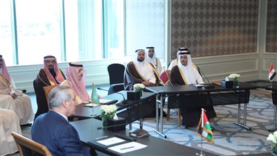 وزير الخارجية السعودي يصل القاهرة للمشاركة في اجتماعات وزارية بشأن غزة