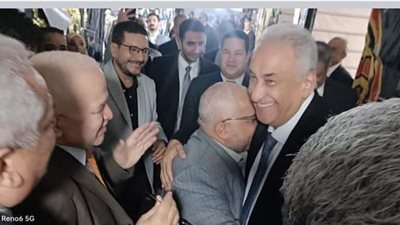 سامح عاشور يتفقد لجان الانتخابات الفرعية بالزاوية ومصر القديمة وبولاق