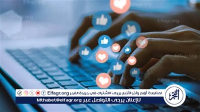 إيجابيات وسلبيات السوشيال ميديا.. الكاتب محمد فتحي يوضح (فيديو)