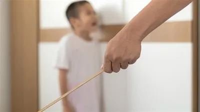 أب يضرب نجله المصاب بضمور العضلات حتى الموت ببولاق الدكرور| تفاصيل صادمة 