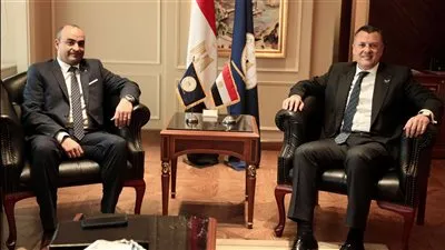 بأول لقاء رسمي… 4 مهام يطرحها الوزير على الأمين العام الجديد للآثار