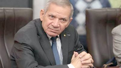 وزير التعليم ينعى نائبه الدكتور محمد مجاهد