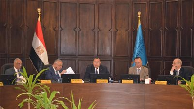 مجلس جامعة الإسكندرية يعتمد الأعداد المقترح قبولها بالكليات 