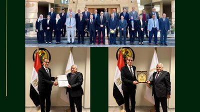 النيابة الإدارية تكرم مدير وأعضاء المكتب الفني للتحقيقات 