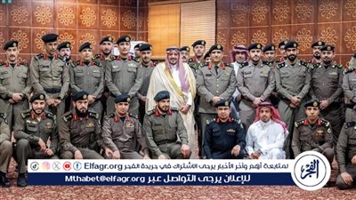 أمير القصيم يزور شرطة المنطقة ويشارك رجال الأمن مأدبة الإفطار