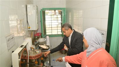 محافظ الغربية يتابع مشروعات الرصف والتطوير بمركز ومدينة طنطا