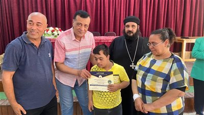 تعليم قنا يكرم الفائزين في المسابقة البحثية الدينية المسيحية من ذوي الأحتياجات الخاصة