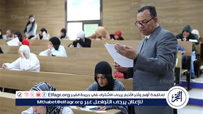 رئيس جامعة المنصورة الجديدة يتابع اختبارات منتصف الفصل الدراسي الثاني