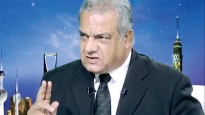 خبير استراتيجي: الشعب يريد استبدال الأسلحة الثمينة باحتياجاته الأساسية وهذا مستحيل 