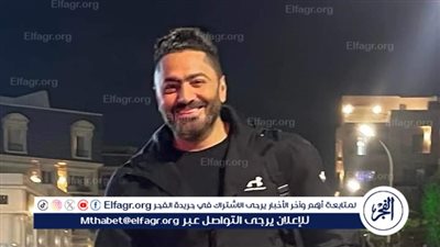 تامر حسني ينشر صورًا تجمعه بالإعلامي إبراهيم فايق ونجله (صور)