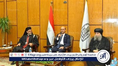 رئيس جامعة أسيوط يستقبل وفدًا من الكنائس للتهنئة بعيد الفطر المبارك