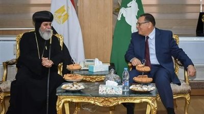 أساقفة إيبارشيات الزقازيق ومنيا القمح يهنئون القيادات بعيد الفطر المبارك 