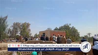 أهالي قحافة يشيعون جثمان شاب لقي مصرعه غرقًا ببحر يوسف بالفيوم