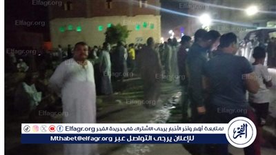 أهالى قرية النزلة بالفيوم يشيعون جثمان شاب لقي مصرعه في حادث دهسا بمدينة أكتوبر