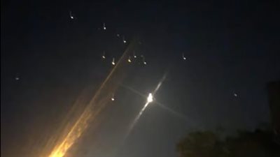 حزب الله اللبناني يطلق دفعة جديدة من الصواريخ باتجاه الجولان السوري