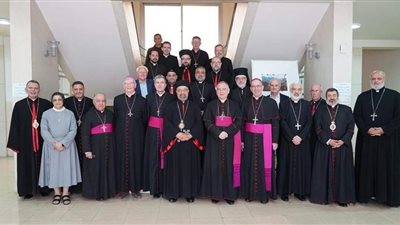 مجلس البطاركة والأساقفة الكاثوليك بمصر يلتقي وفدا من فرنسا