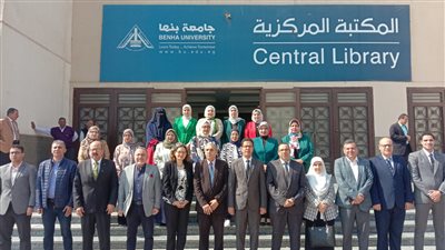 رئيس جامعة بنها يفتتح دورة 